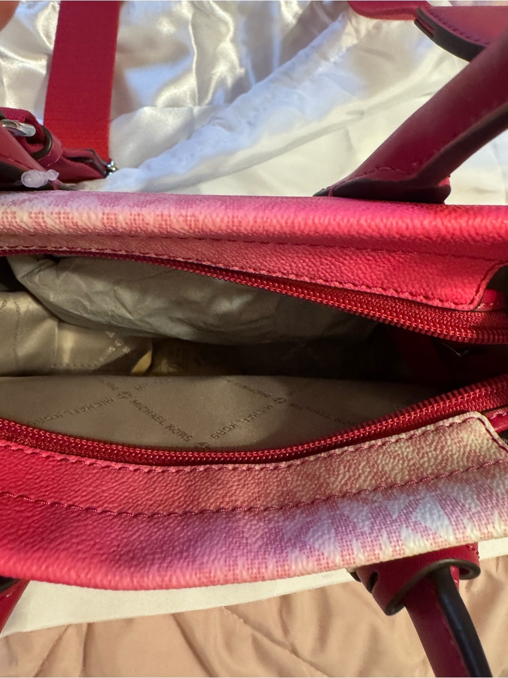 Michael Kors Ombre Pink to Blue Signature Tote - Picture 6 of 9